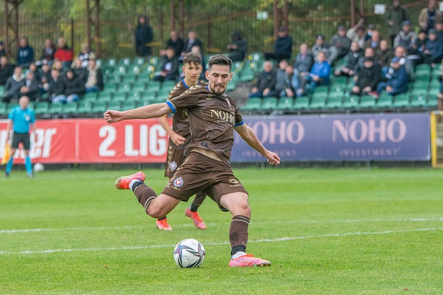 意大利女排3-0美国，晋级四强，队员疯狂庆祝，埃格努20分得分王